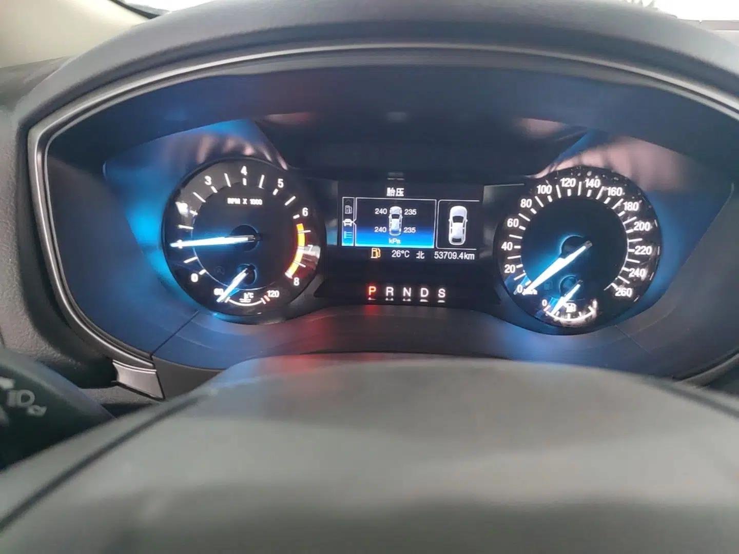 Ford Mondeo 2020 EcoBoost 180 Stylish Model — миниатюра 15