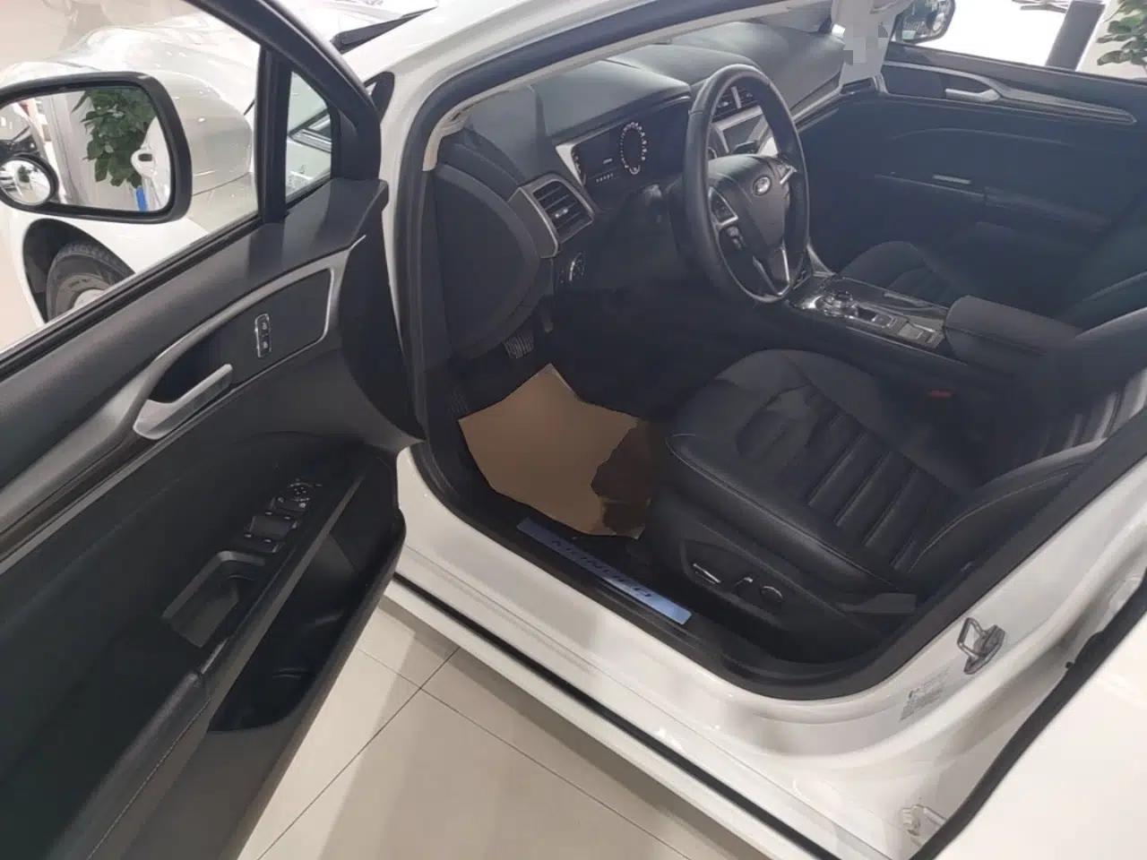 Ford Mondeo 2020 EcoBoost 180 Stylish Model — миниатюра 19