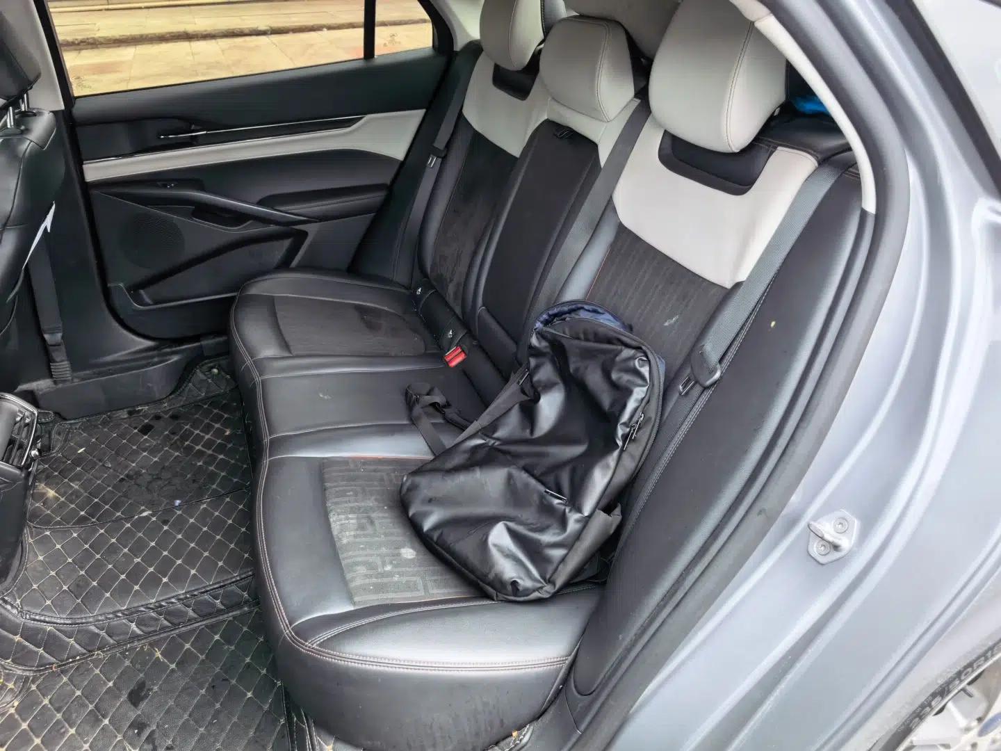 Ford Mondeo 2022 EcoBoost 245 Luxury Model — миниатюра 18