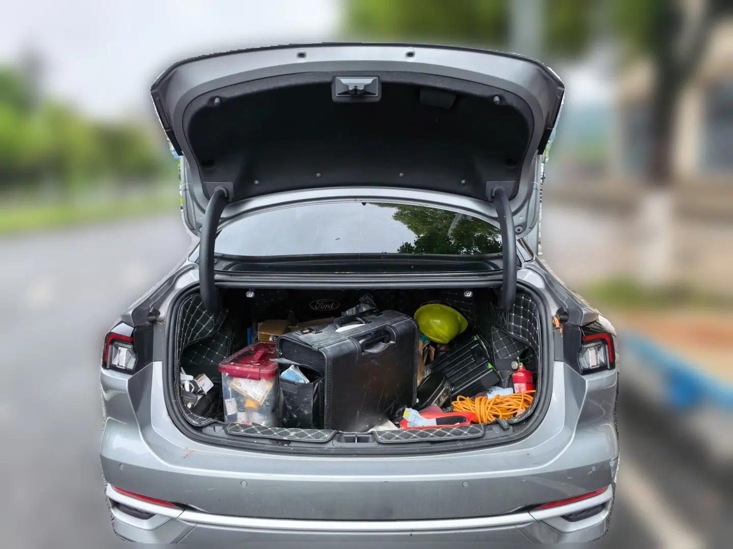 Ford Mondeo 2022 EcoBoost 245 Luxury Model — миниатюра 20