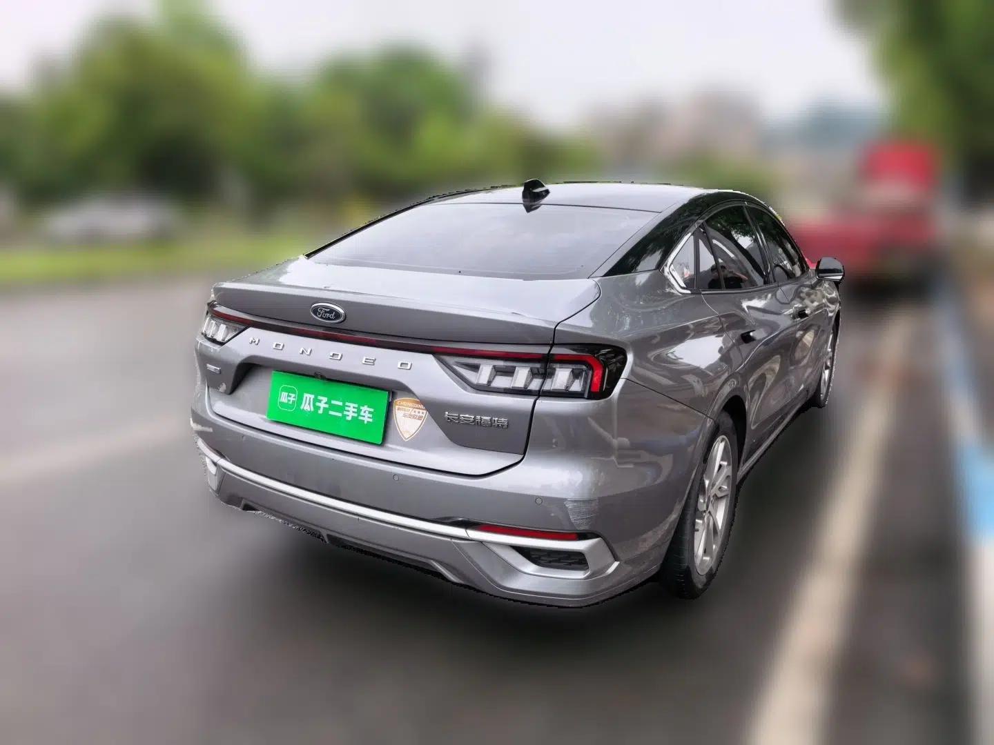 Ford Mondeo 2022 EcoBoost 245 Luxury Model — миниатюра 6