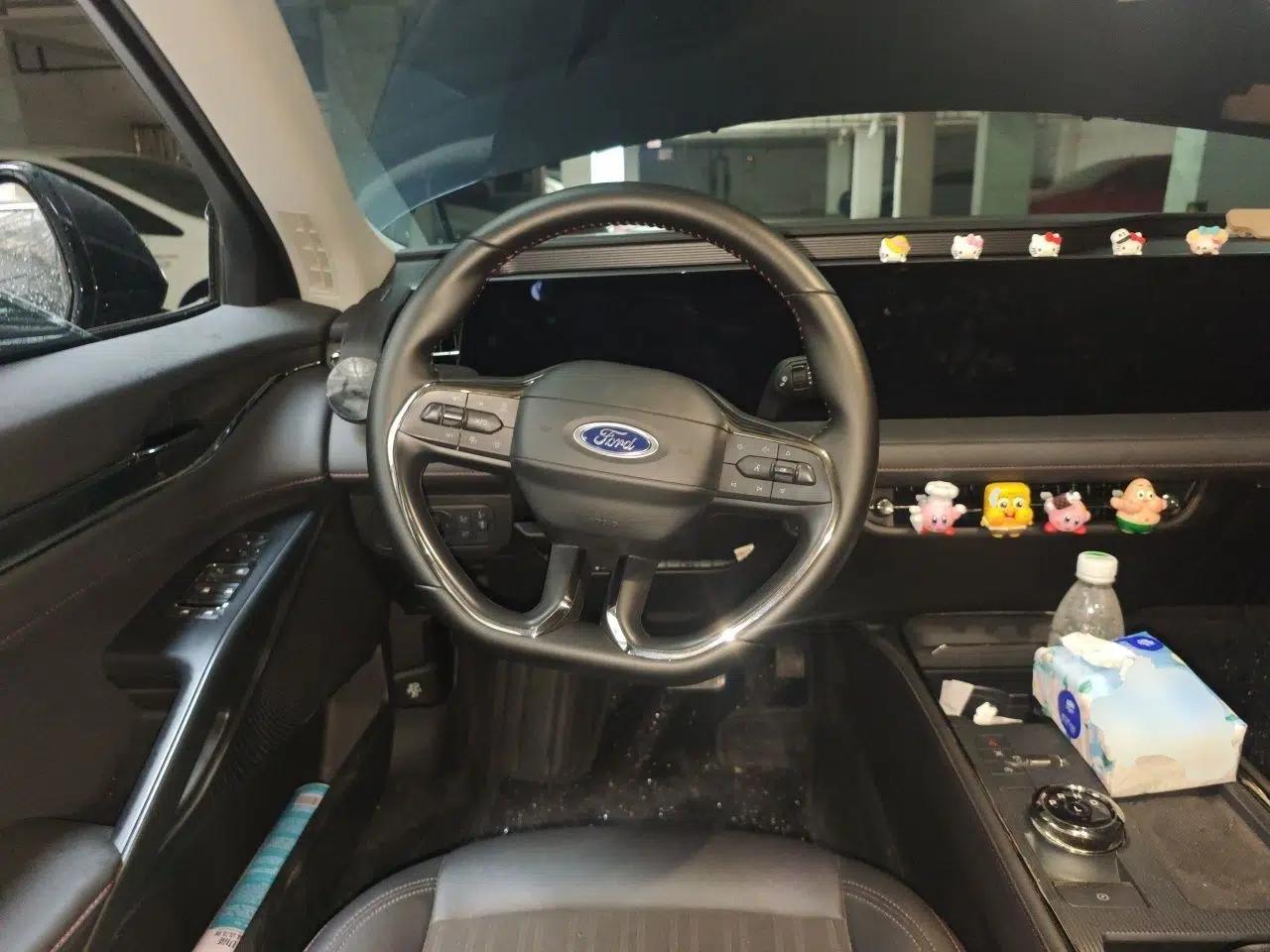 Ford Mondeo 2023 EcoBoost 245 Luxury Model — миниатюра 11