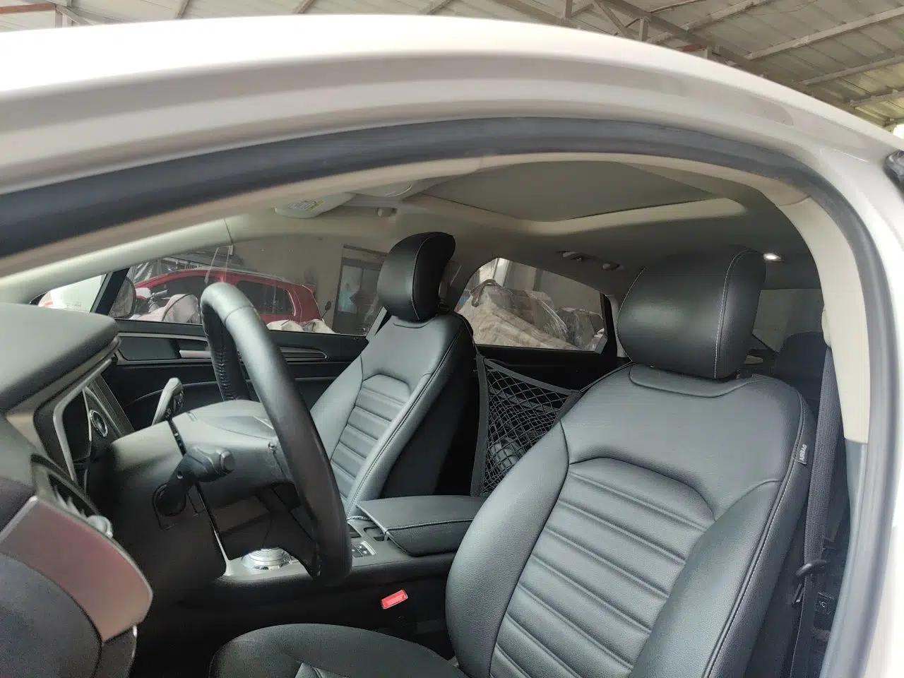 Ford Mondeo 2020 EcoBoost 200 Luxury Model — миниатюра 16