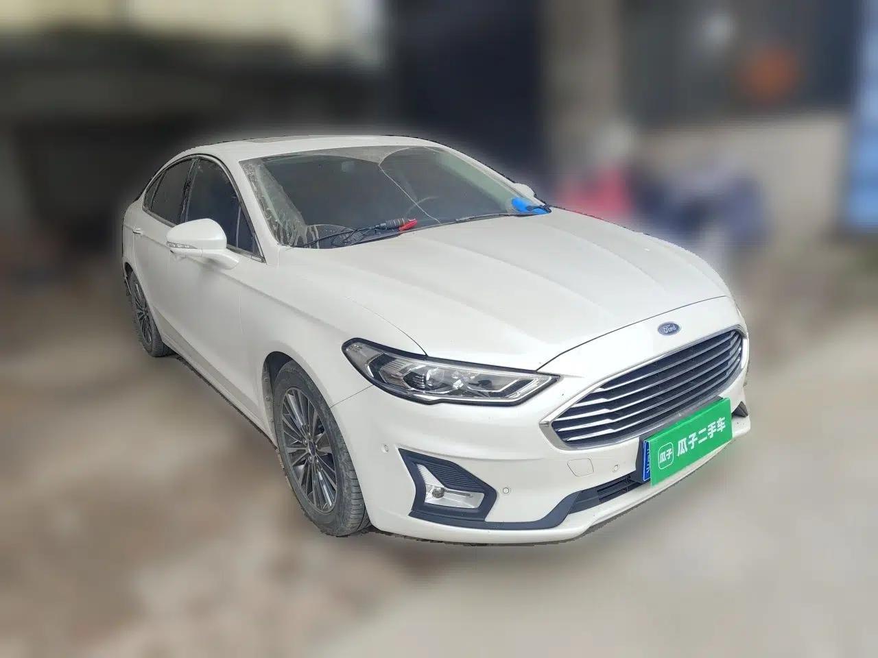 Ford Mondeo 2020 EcoBoost 200 Luxury Model — миниатюра 3