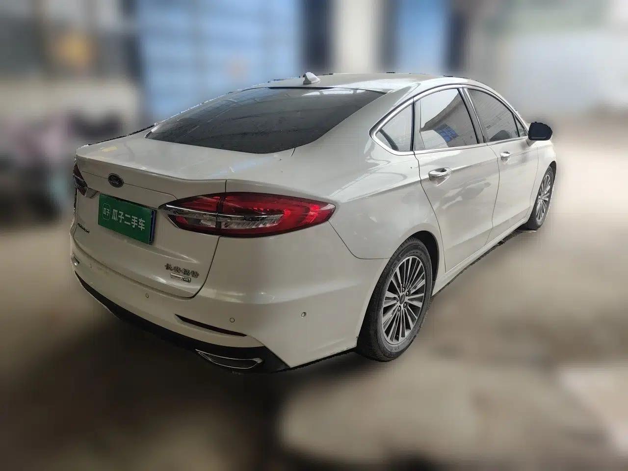 Ford Mondeo 2020 EcoBoost 200 Luxury Model — миниатюра 6