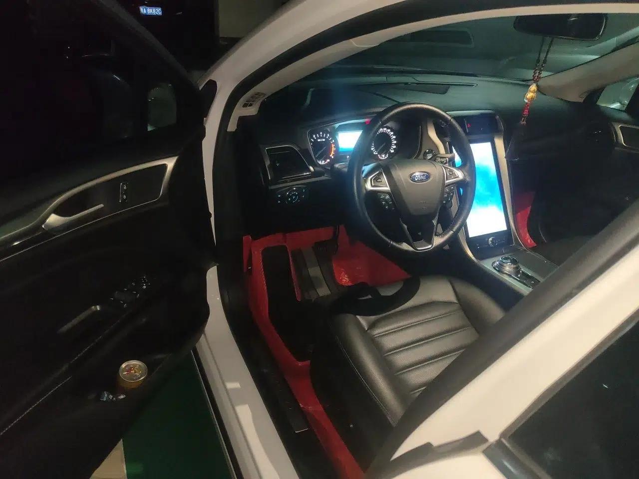 Ford Mondeo 2020 EcoBoost 180 Stylish Model — миниатюра 17