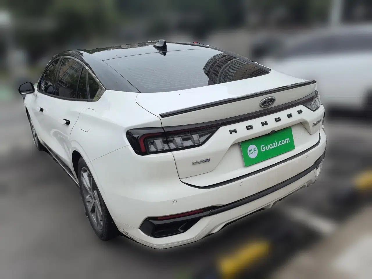Ford Mondeo 2022 Restyled EcoBoost 245 Luxury Version — миниатюра 4