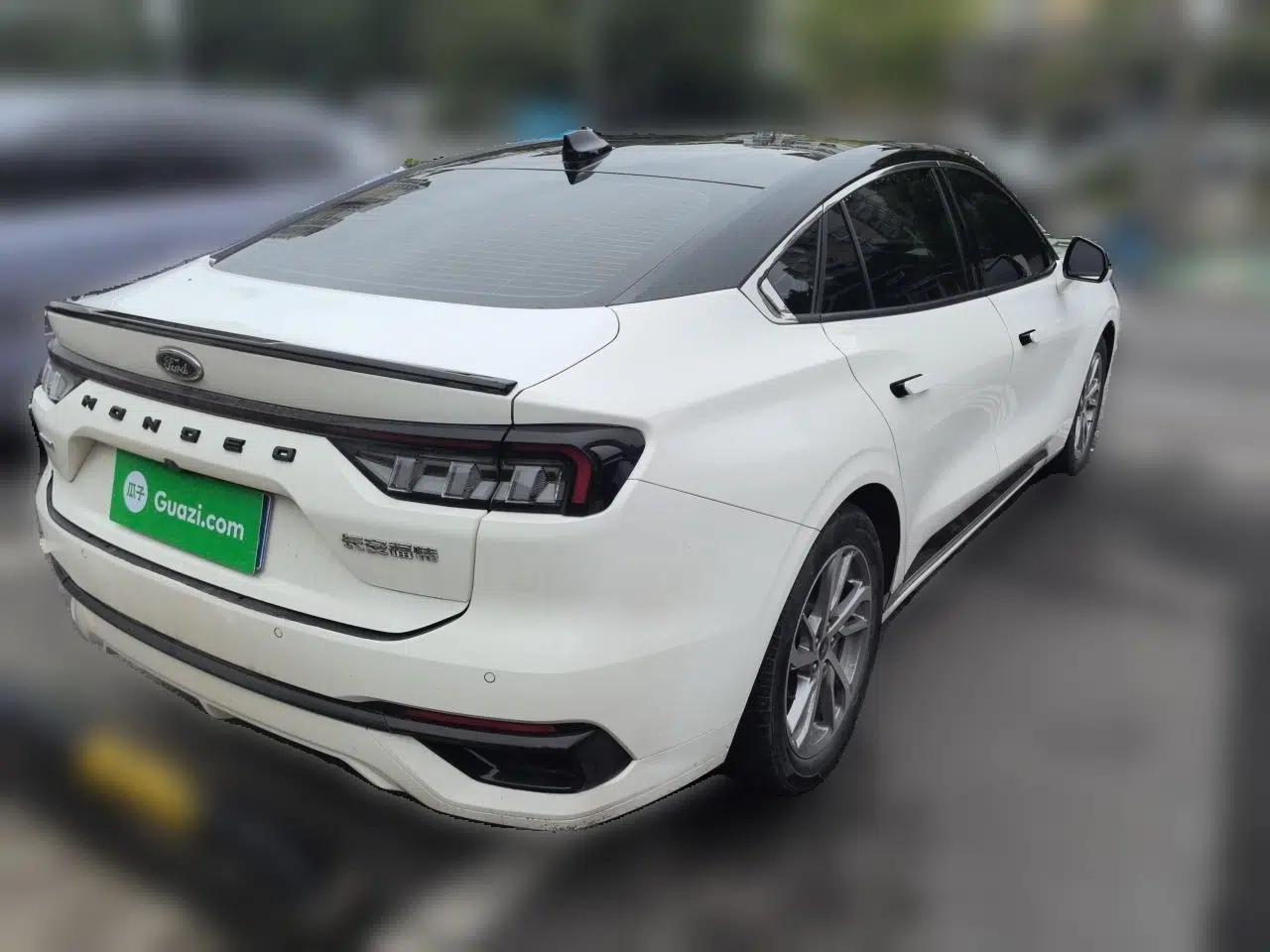 Ford Mondeo 2022 Restyled EcoBoost 245 Luxury Version — миниатюра 6
