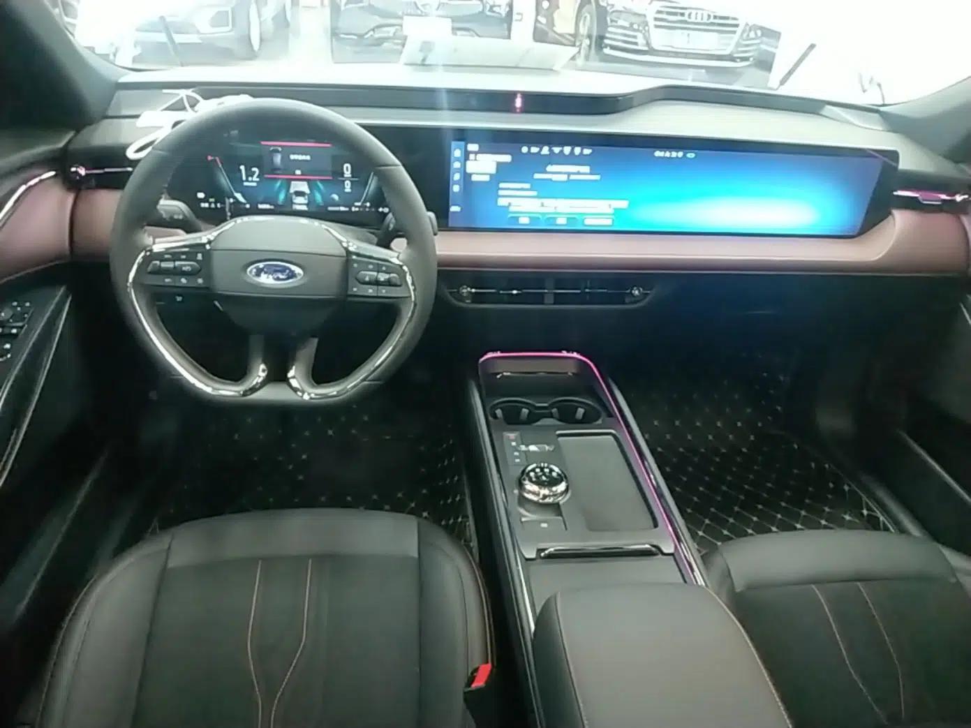 Ford Mondeo 2022 Facelifted EcoBoost 245 Ultimate Edition — миниатюра 13