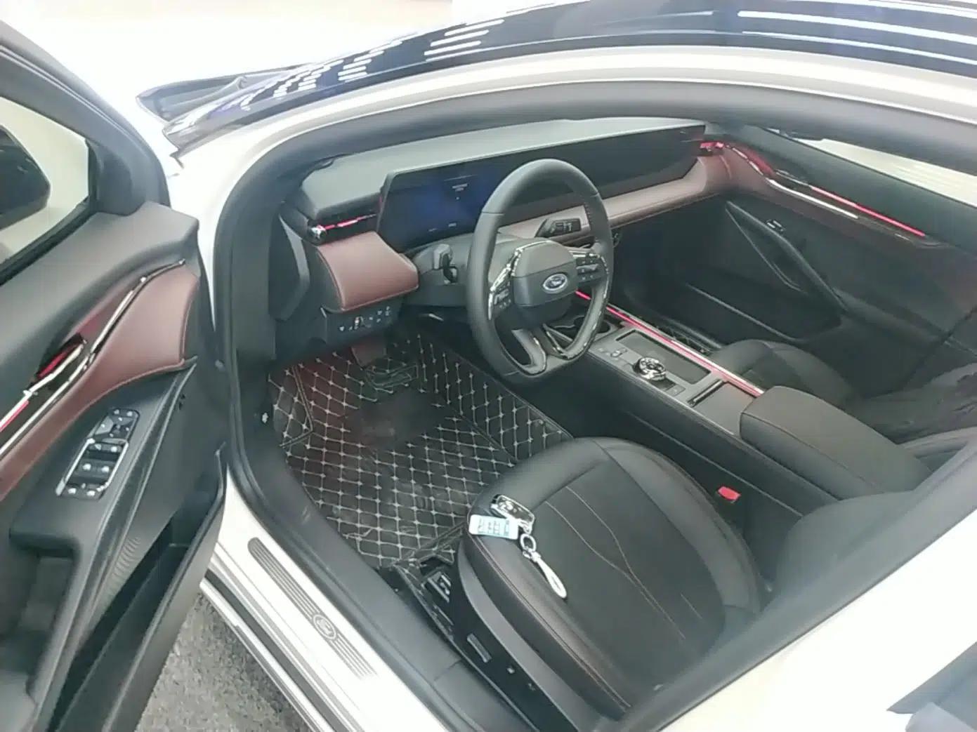 Ford Mondeo 2022 Facelifted EcoBoost 245 Ultimate Edition — миниатюра 18