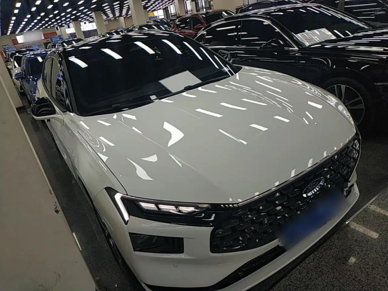 Ford Mondeo 2022 Facelifted EcoBoost 245 Ultimate Edition — миниатюра 3