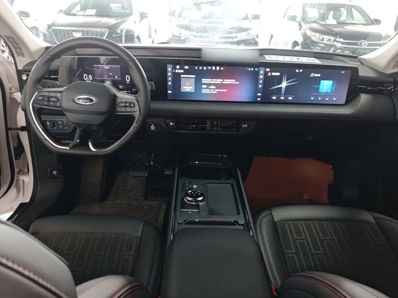 Ford Mondeo 2023 EcoBoost 245 Luxury Model — миниатюра 13