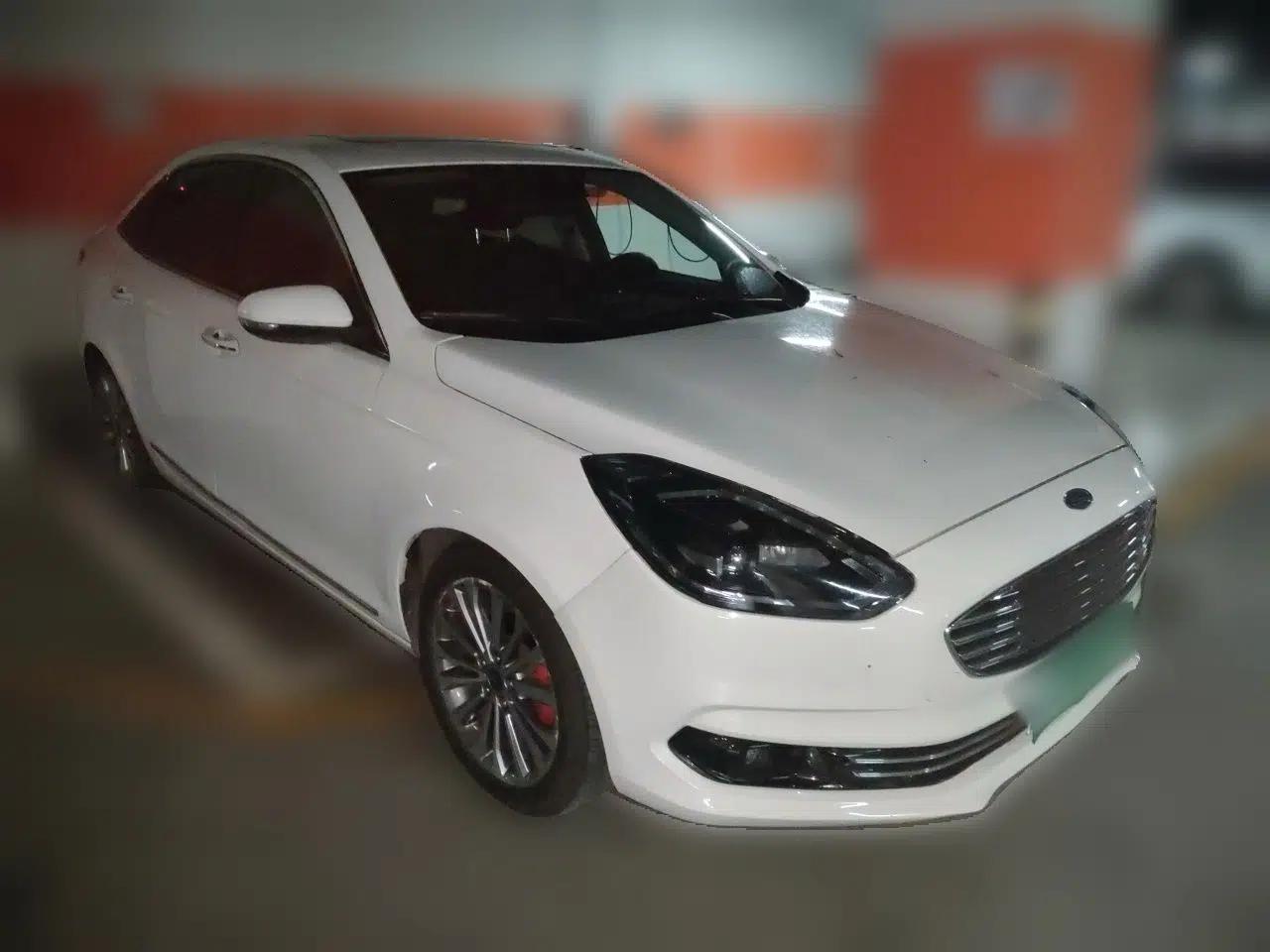 Ford Escort 2019 Revised Version 1.5L Automatic Zhenxiang Edition China VI Standard — миниатюра 3