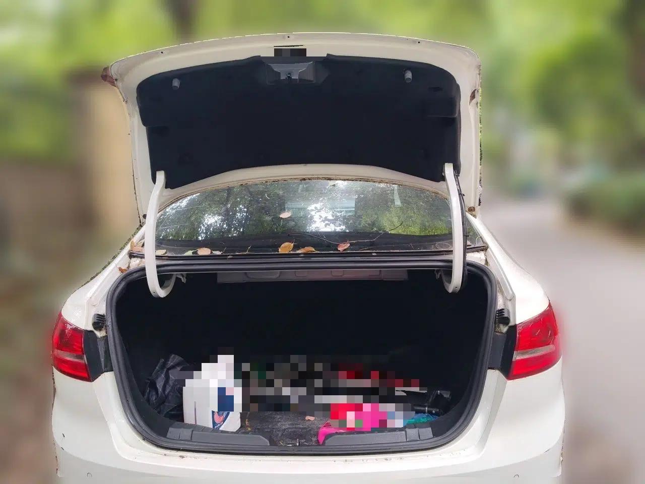 Ford Escort 2015 1.5L Automatic Fashion Model — миниатюра 20