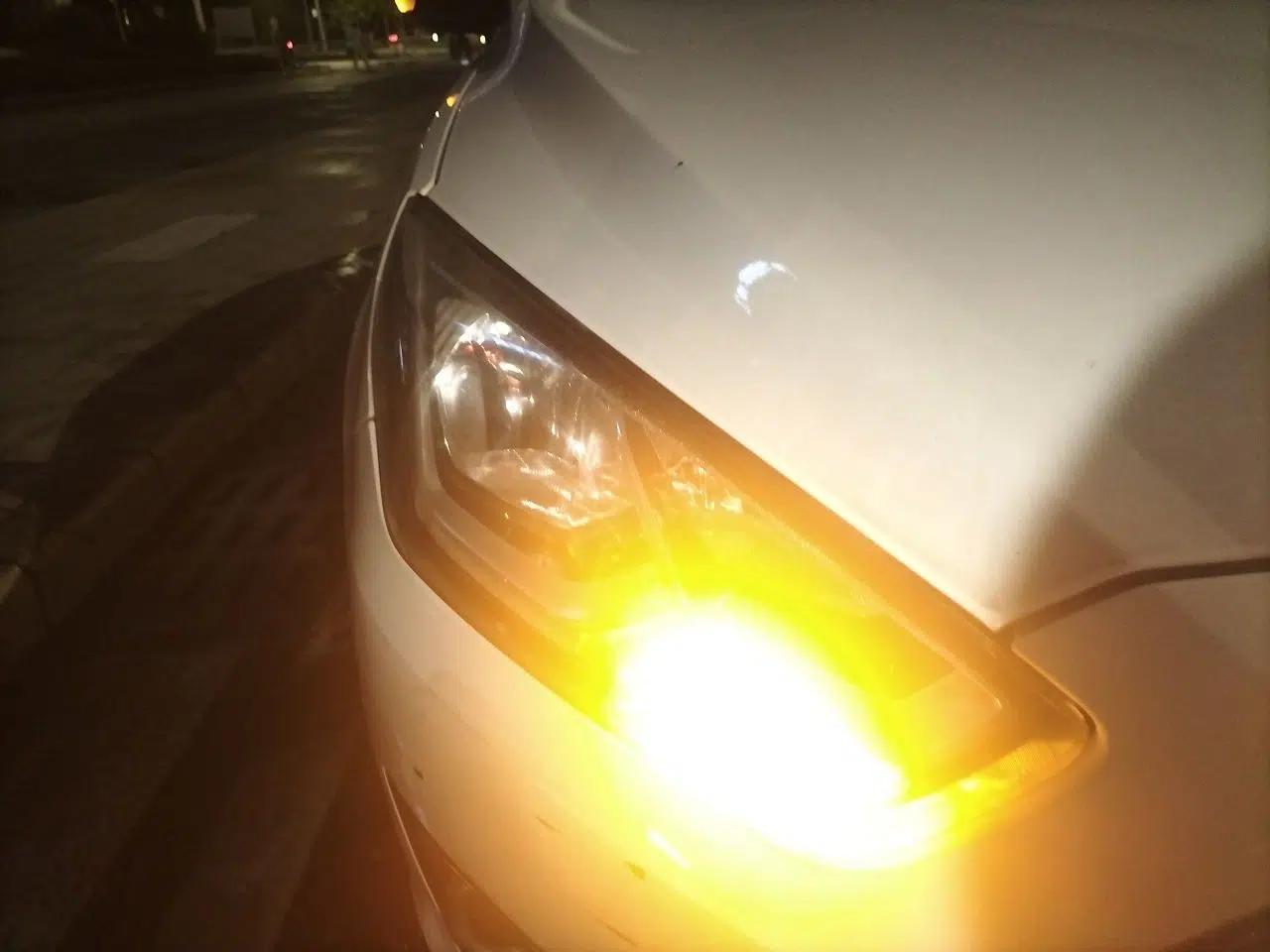 Ford Escort 2015 1.5L Automatic Comfort Edition — миниатюра 7
