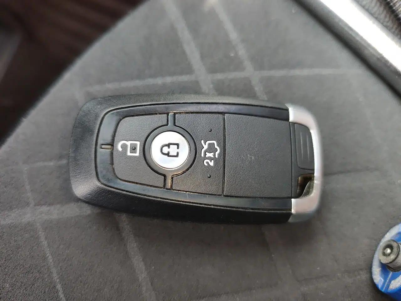 Ford Escort 2019 Revised Version 1.5L Automatic Enjoyment Type China VI Standard — миниатюра 9