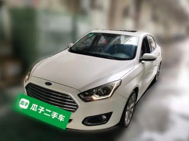Ford Escort 2015 1.5L Automatic Fashion Model