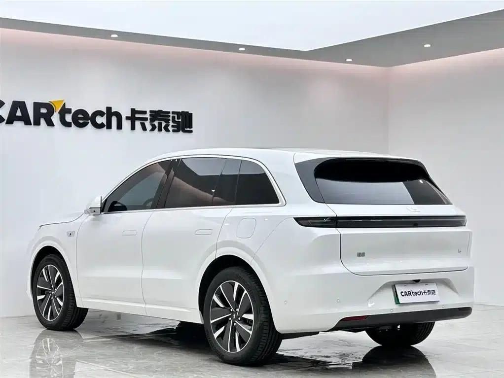 Li Auto L6 2025 Pro Smart Renewal Edition — миниатюра 3