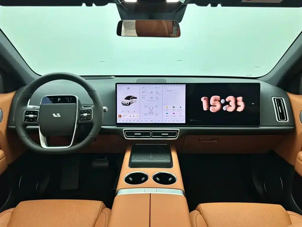 Li Auto L6 2025 Pro Smart Renewal Edition — миниатюра 10