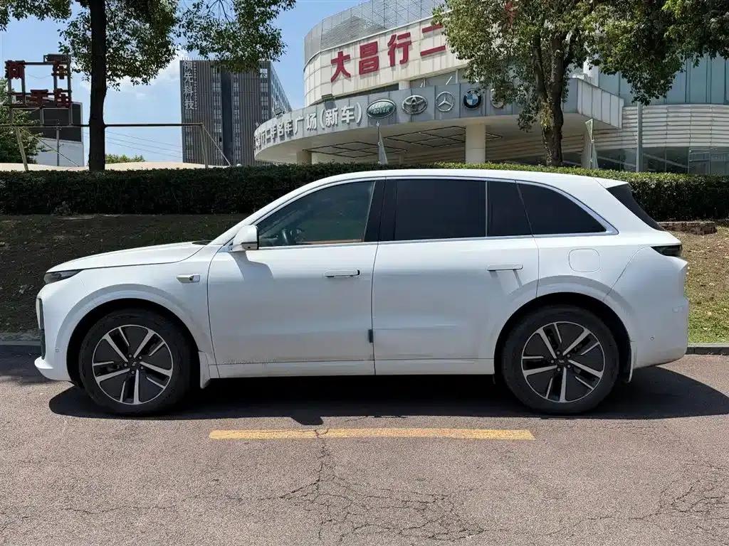 Li Auto L6 2024 Pro — миниатюра 3