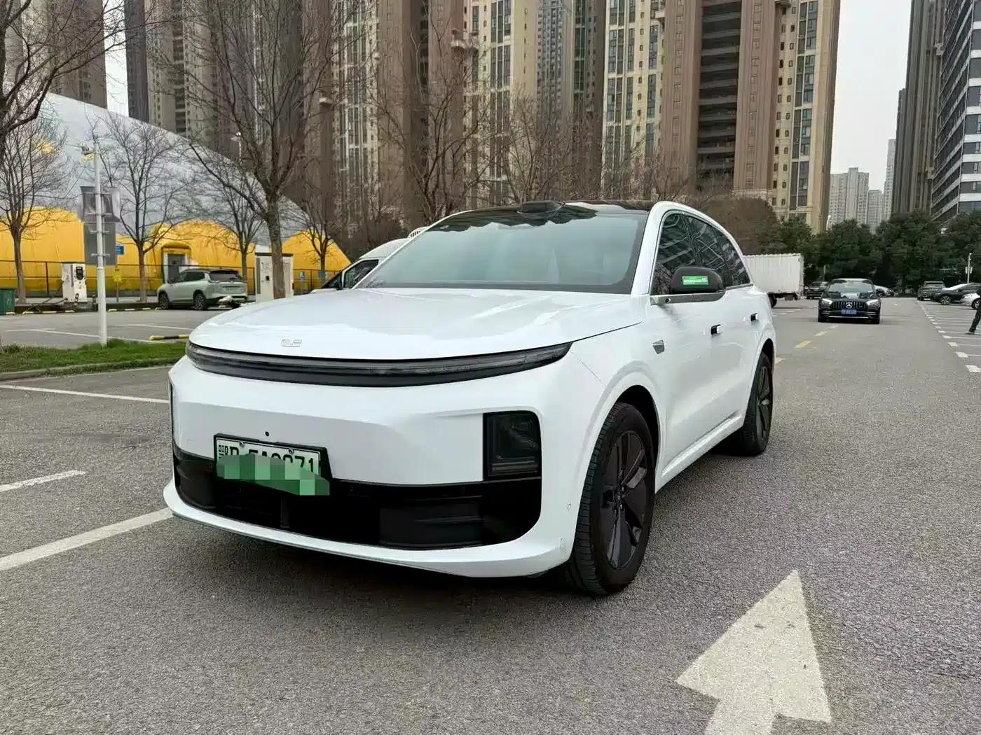 Li Auto L6 2024 Max — миниатюра 1