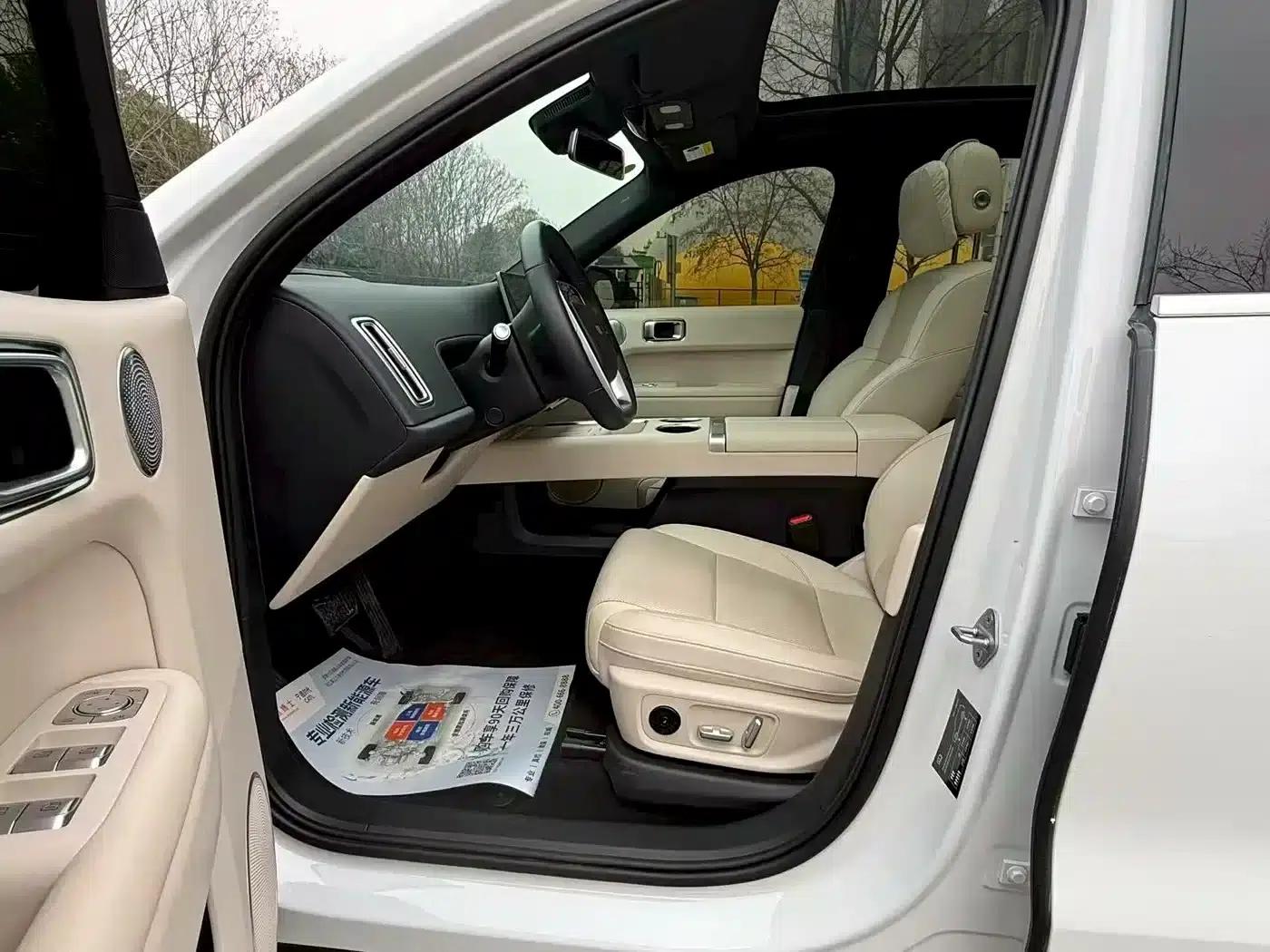 Li Auto L6 2024 Max — миниатюра 4