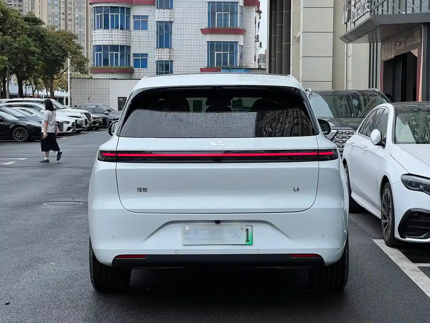 Li Auto L6 2025 Max Intelligent Renewal Edition — миниатюра 8