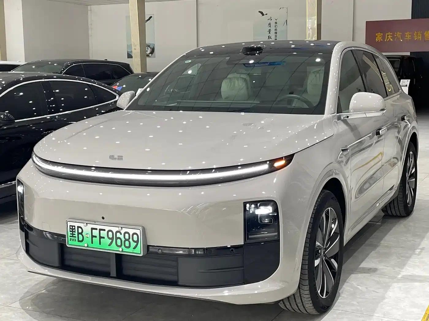 Li Auto L6 2025 Pro Smart Renewal Edition — миниатюра 1