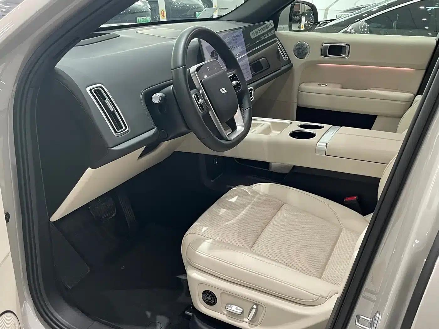 Li Auto L6 2025 Pro Smart Renewal Edition — миниатюра 7