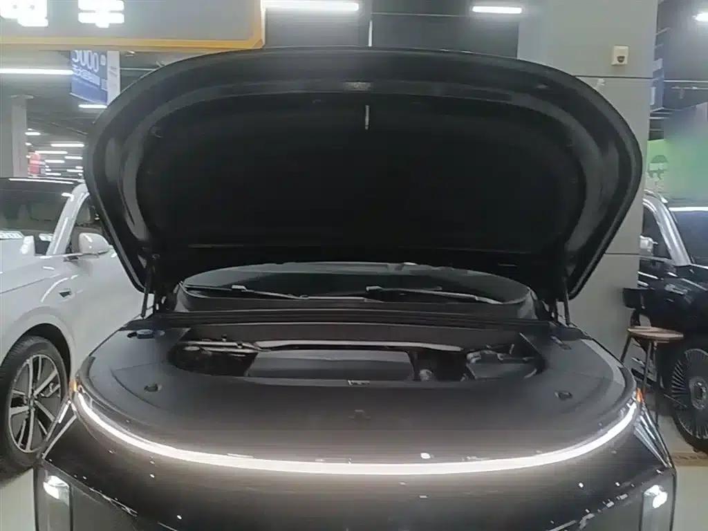 Li Auto L6 2024 Pro — миниатюра 20