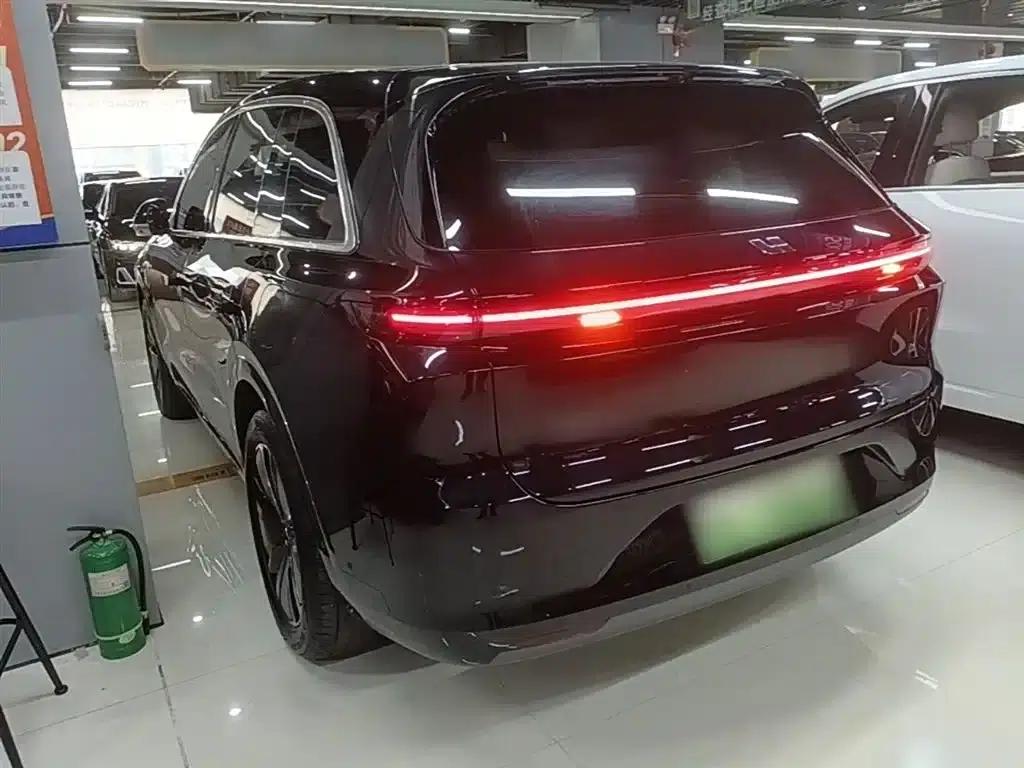 Li Auto L6 2024 Pro — миниатюра 5