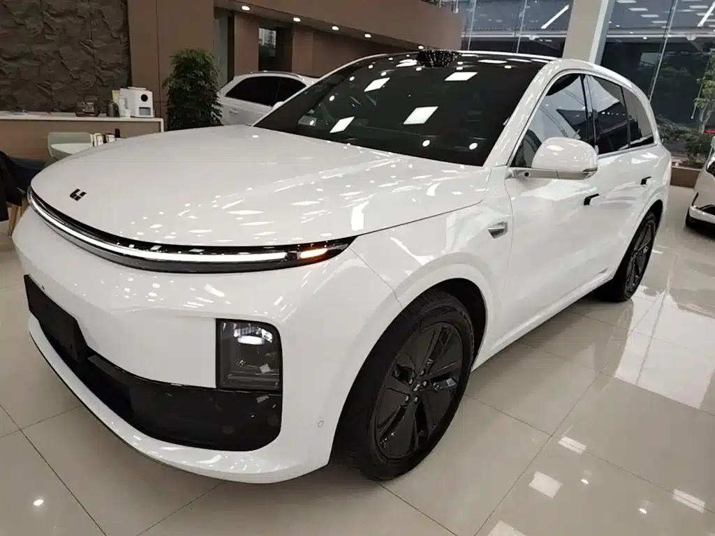 Li Auto L6 2024 Max — миниатюра 2