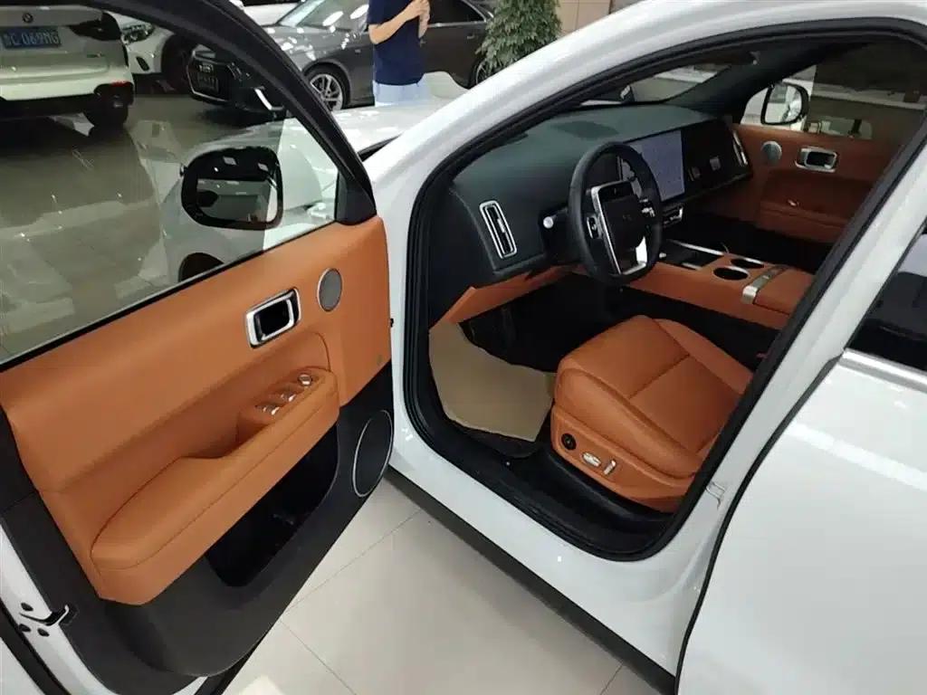 Li Auto L6 2024 Max — миниатюра 16