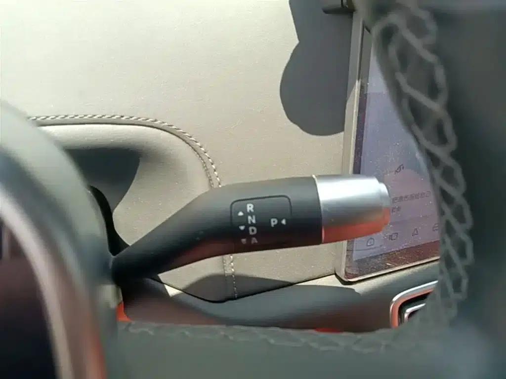 Li Auto L6 2024 Pro — миниатюра 14