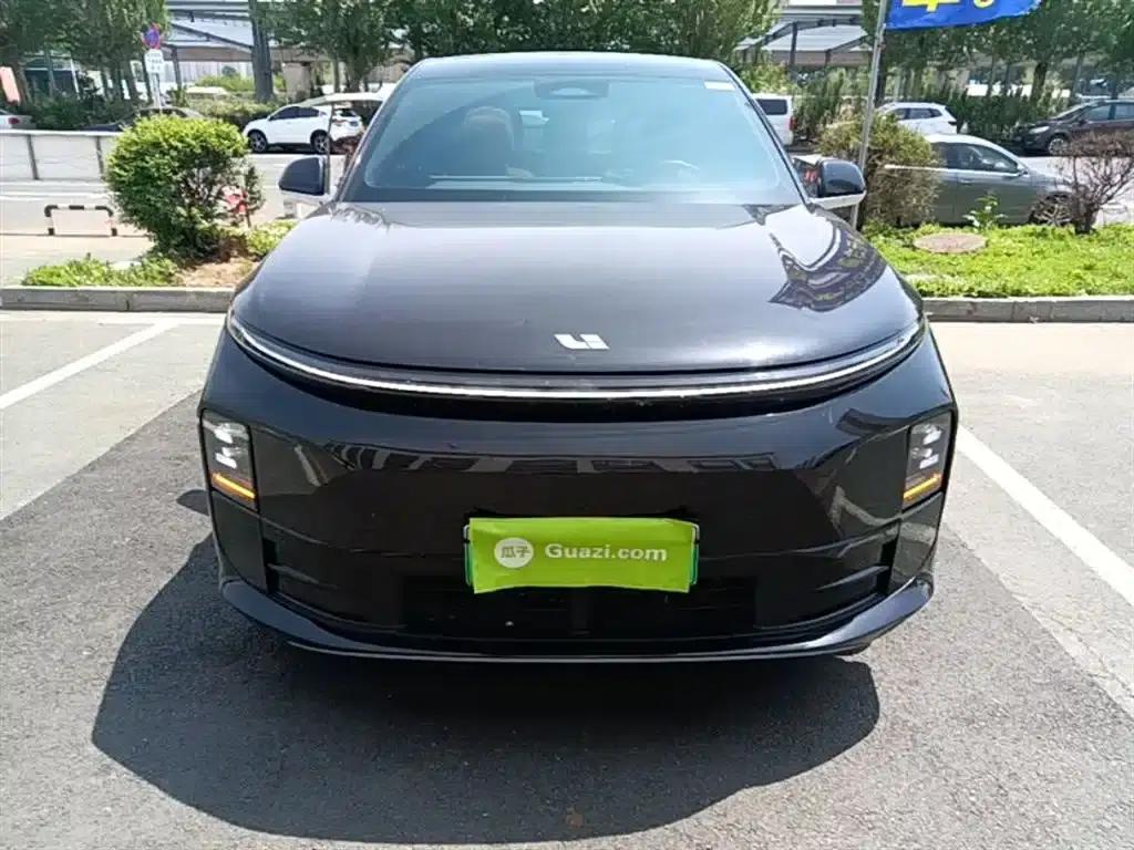 Li Auto L6 2024 Pro — миниатюра 3