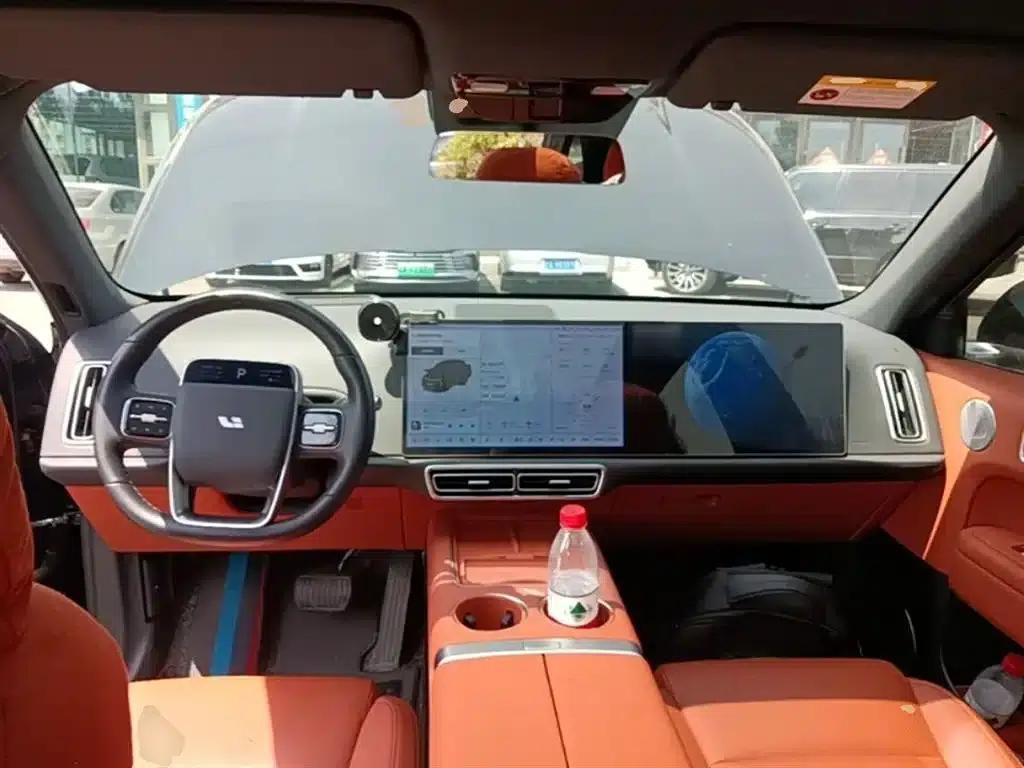 Li Auto L6 2024 Pro — миниатюра 10