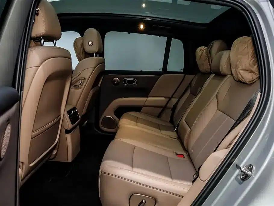 Li Auto i6 2025 Two-Wheel Drive Standard Edition — миниатюра 18