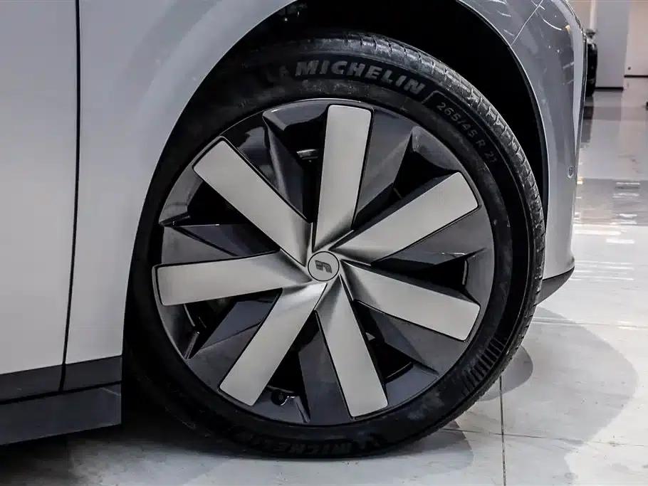 Li Auto i6 2025 Two-Wheel Drive Standard Edition — миниатюра 8