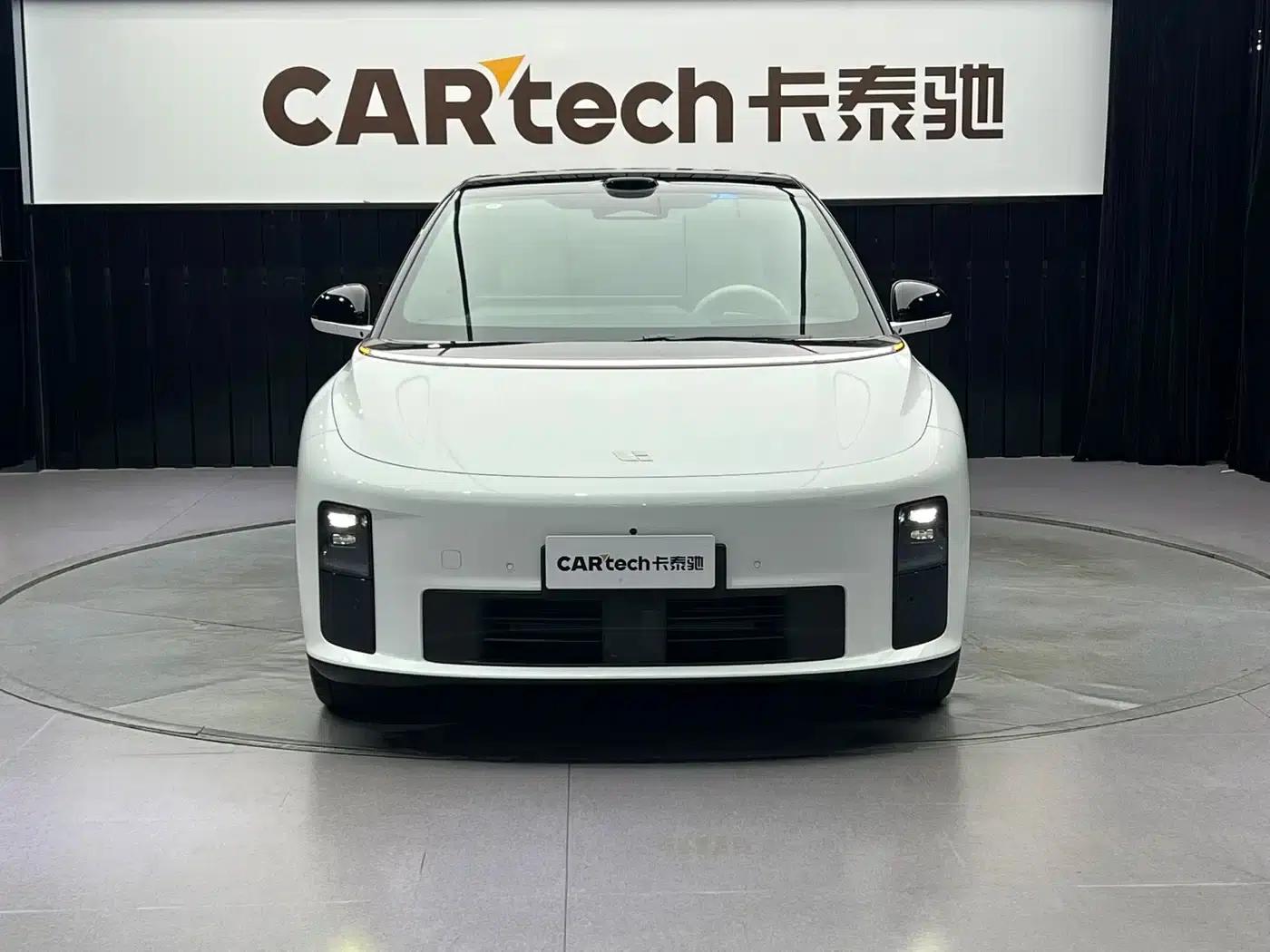 Li Auto i6 2025 AWD Standard Edition — миниатюра 3