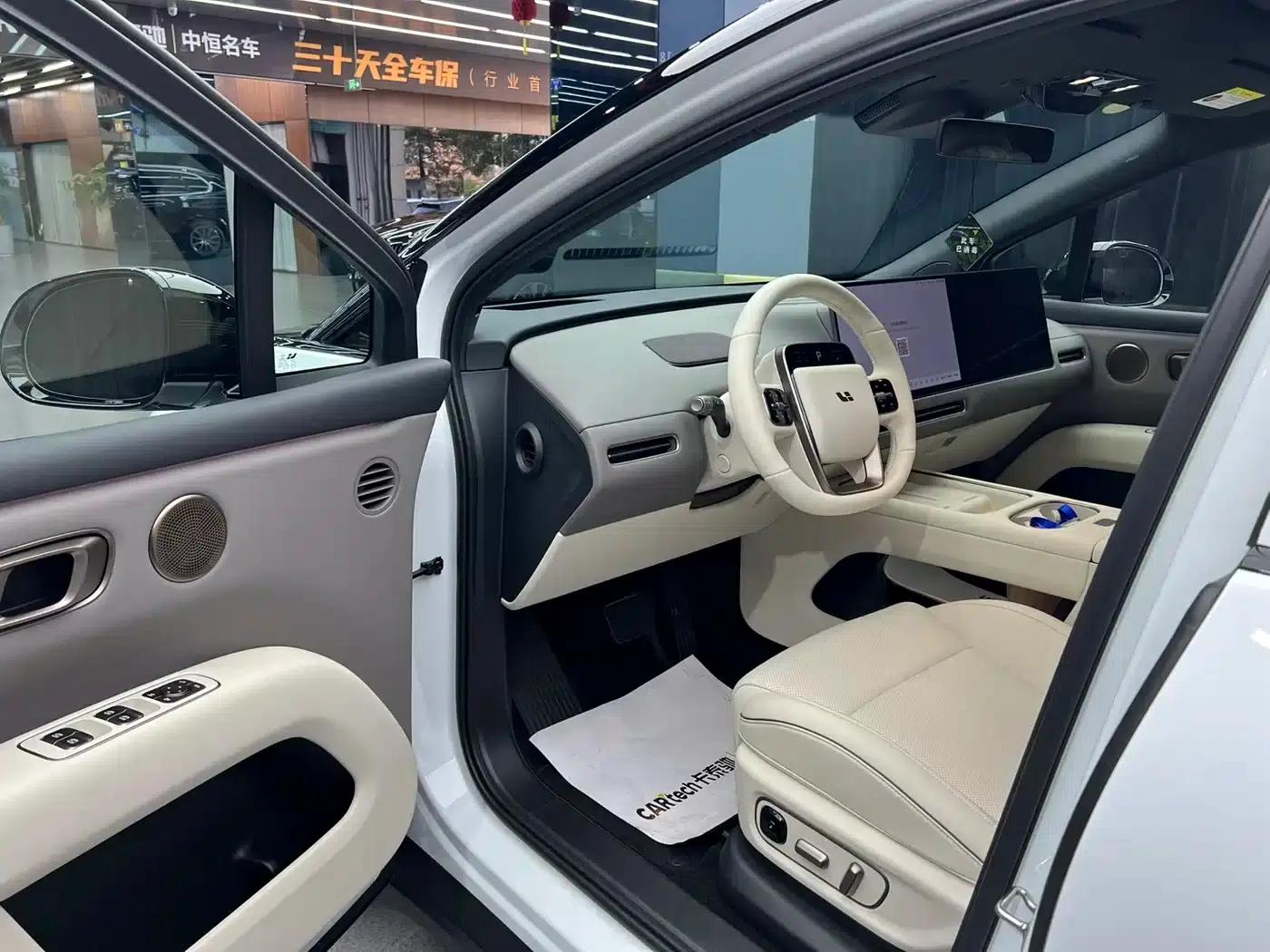 Li Auto i6 2025 AWD Standard Edition — миниатюра 4