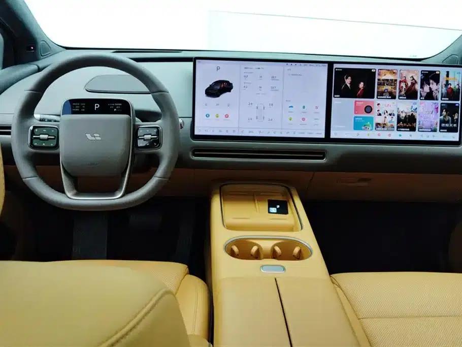 Li Auto i6 2025 Two-Wheel Drive Standard Edition — миниатюра 12