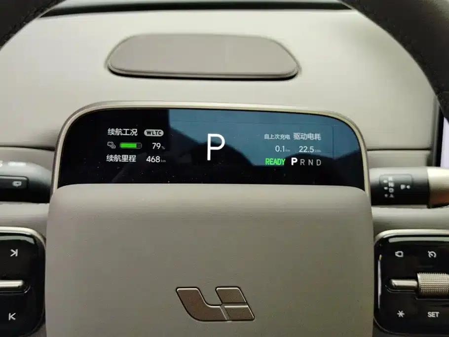 Li Auto i6 2025 Two-Wheel Drive Standard Edition — миниатюра 14