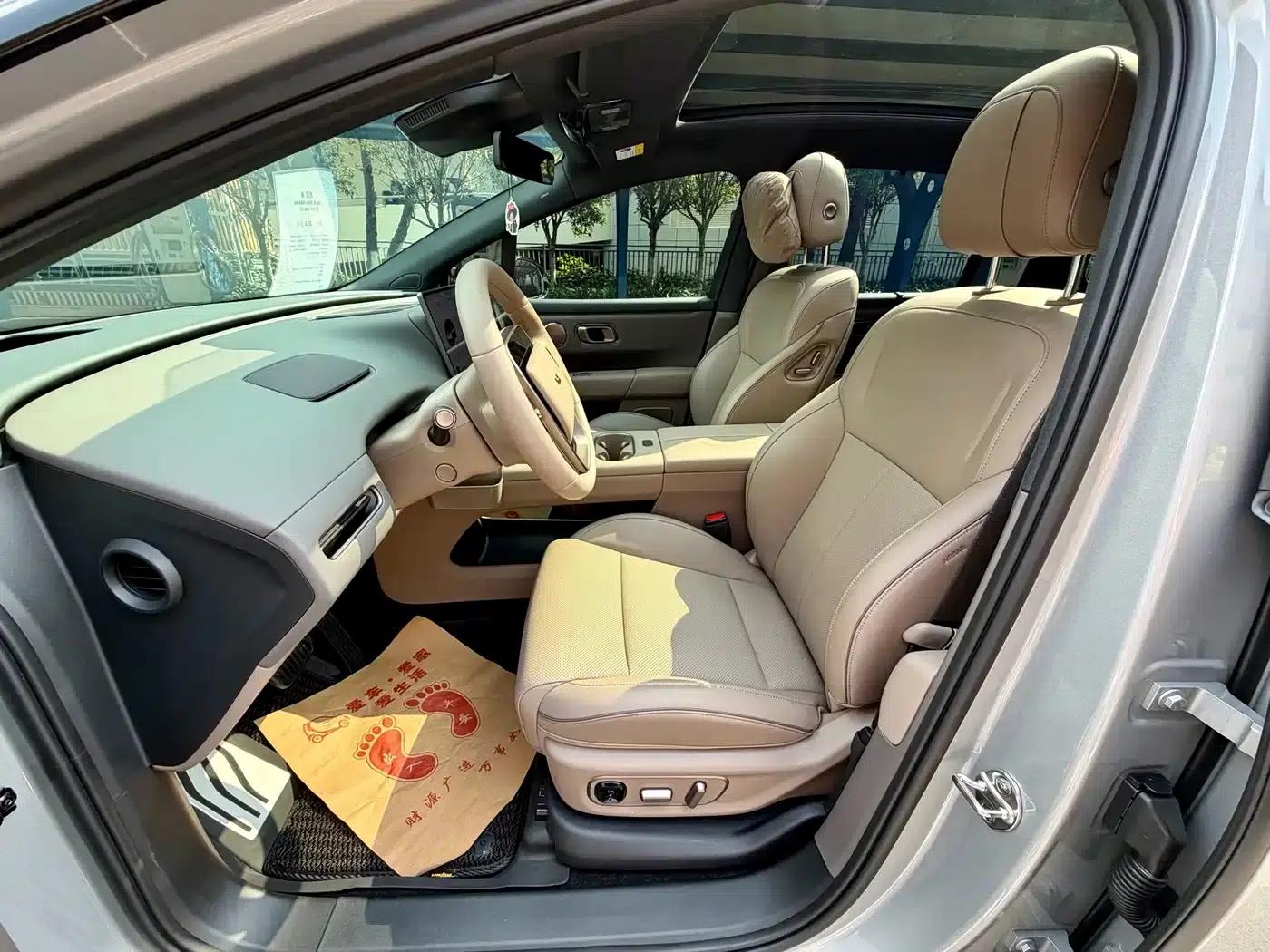 Li Auto i6 2025 Two-Wheel Drive Standard Edition — миниатюра 9