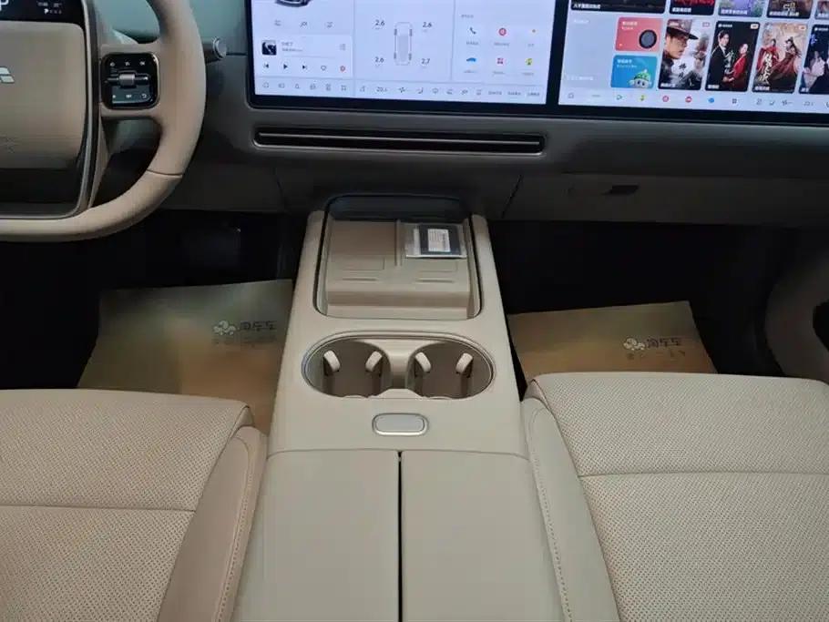 Li Auto i6 2025 Two-Wheel Drive Standard Edition — миниатюра 16