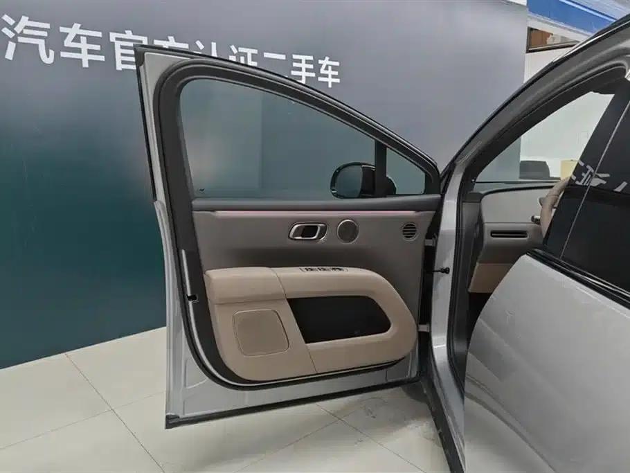 Li Auto i6 2025 Two-Wheel Drive Standard Edition — миниатюра 7
