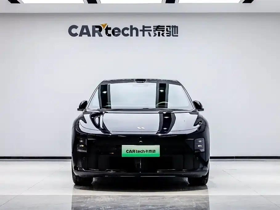 Li Auto i6 2025 Two-Wheel Drive Standard Edition — миниатюра 33