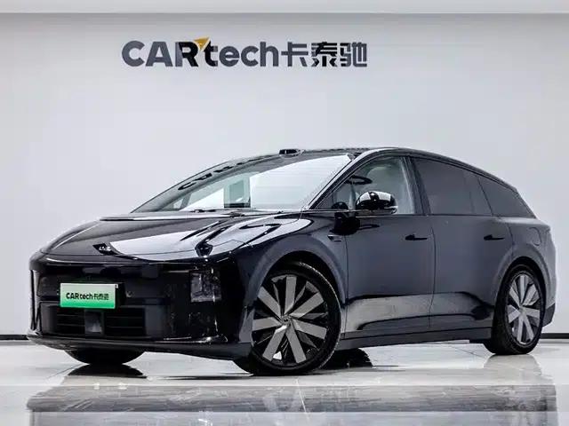 Li Auto i6 2025 Two-Wheel Drive Standard Edition