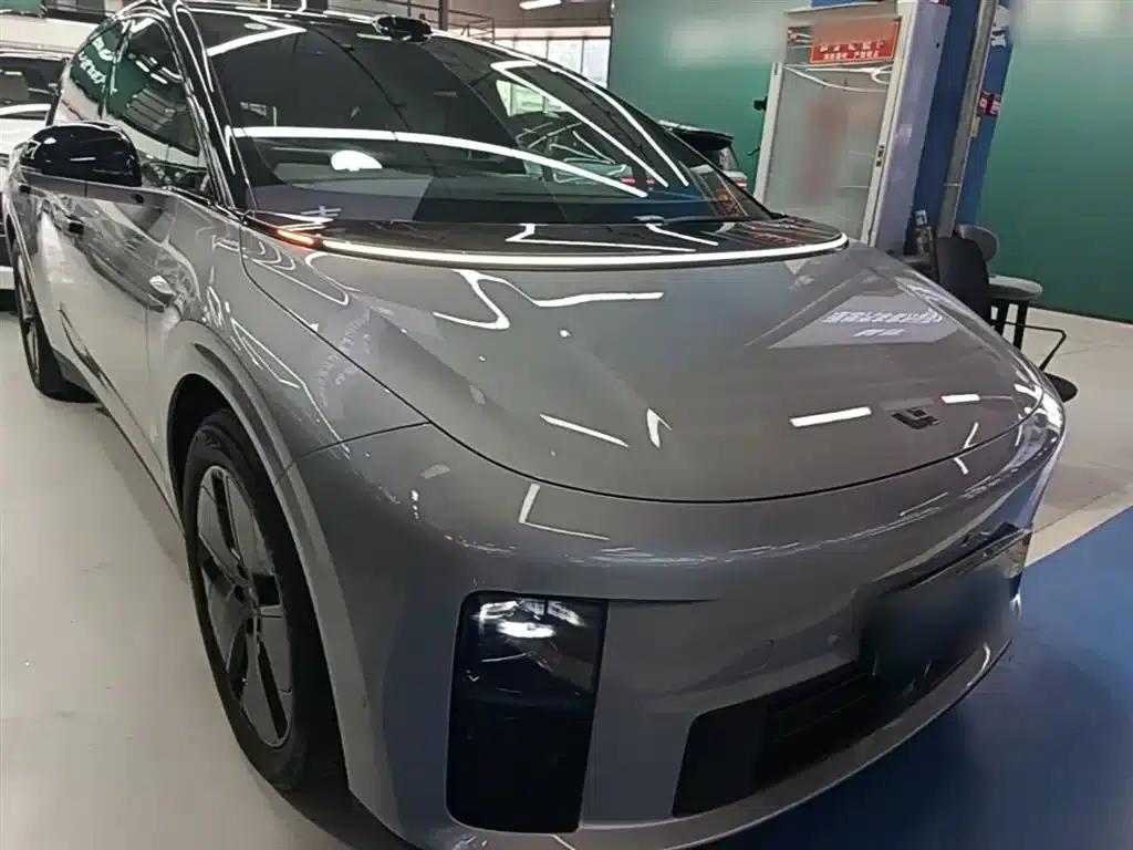 Li Auto i6 2025 Two-Wheel Drive Standard Edition — миниатюра 4