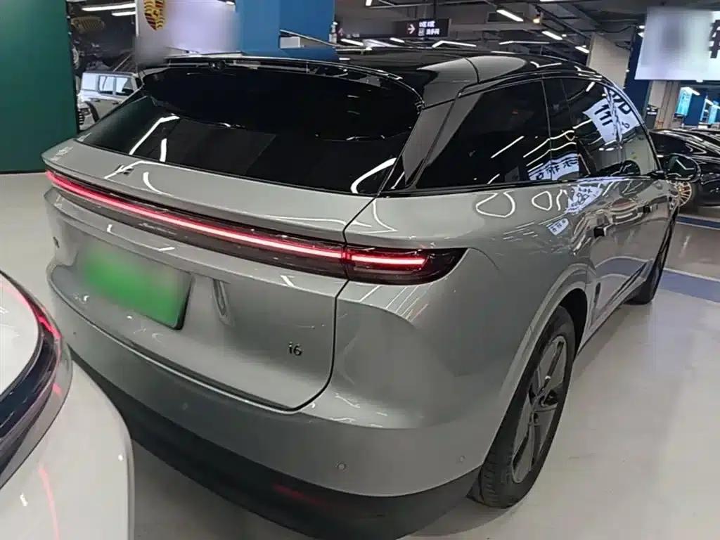 Li Auto i6 2025 Two-Wheel Drive Standard Edition — миниатюра 7