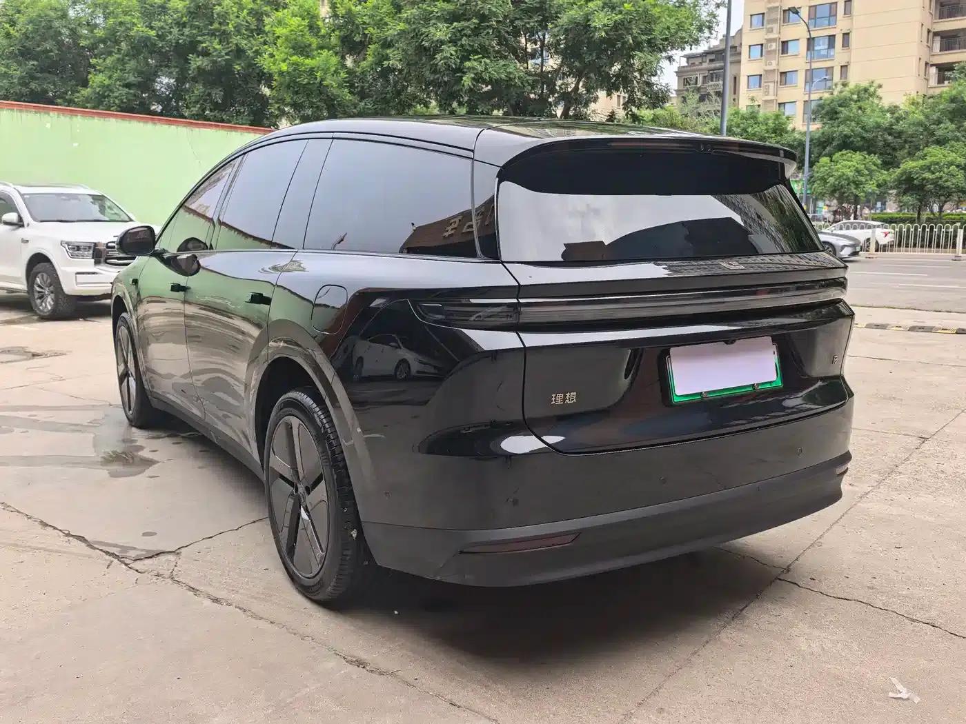 Li Auto i8 2025 Standard Edition — миниатюра 18